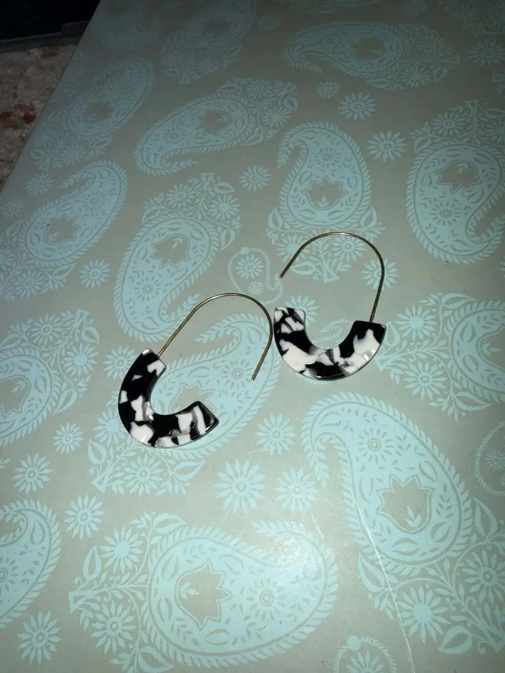 C&C California Earrings New